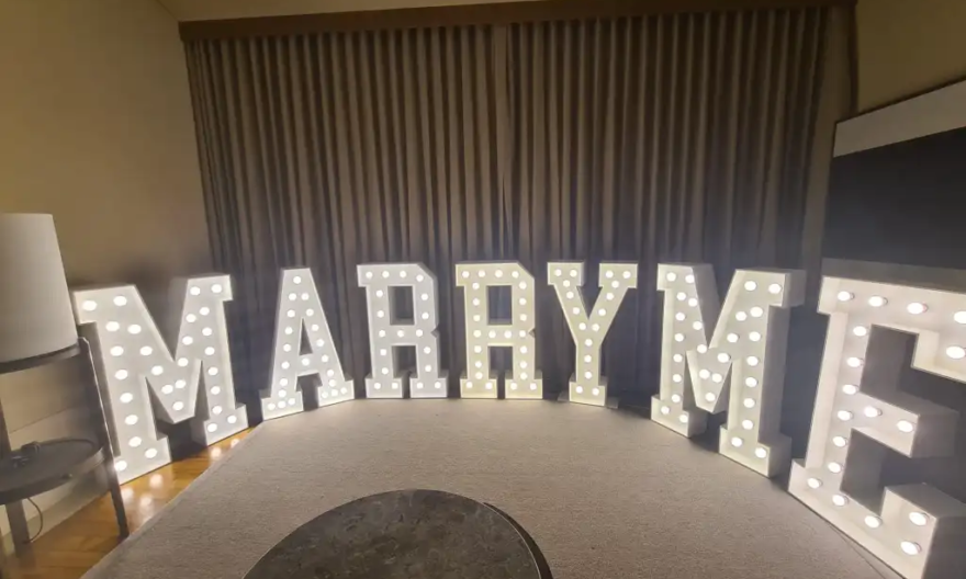 marquee letter lights