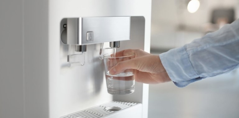 hot & cold water dispenser