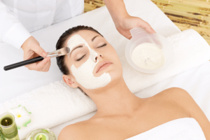 Facial-Treatment