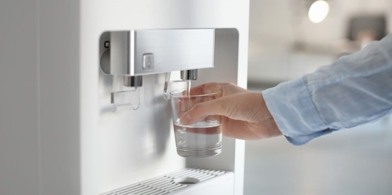 hot and cold water dispenser